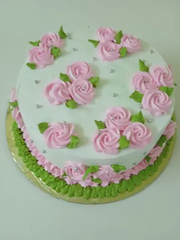 Pink floral cake