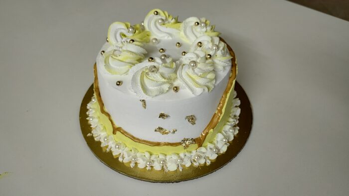 Fault line Cake [Yellow]